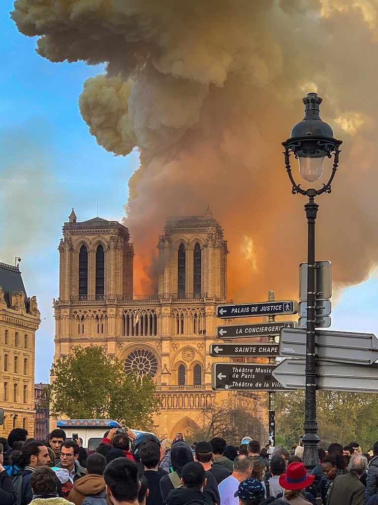 Varför bara Notre Dame – och inte Bamiyan, Babylon, Palmyra? Västs hycklande omsorg om ”kultur”.
