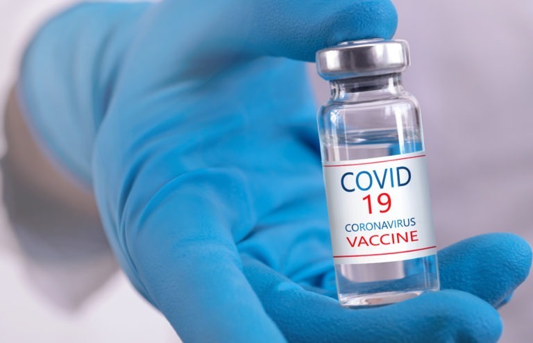 Nordiska länder utvidgar Astra Zeneca-vaccinering, medan Sputnik V tar sig in på andra håll