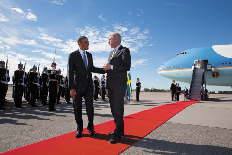 Dagens propaganda: Sveriges underordning till USA