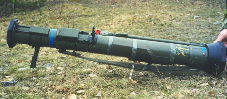 Bör Sverige skicka vapen till Ukraina? Nu kommer artikeln!