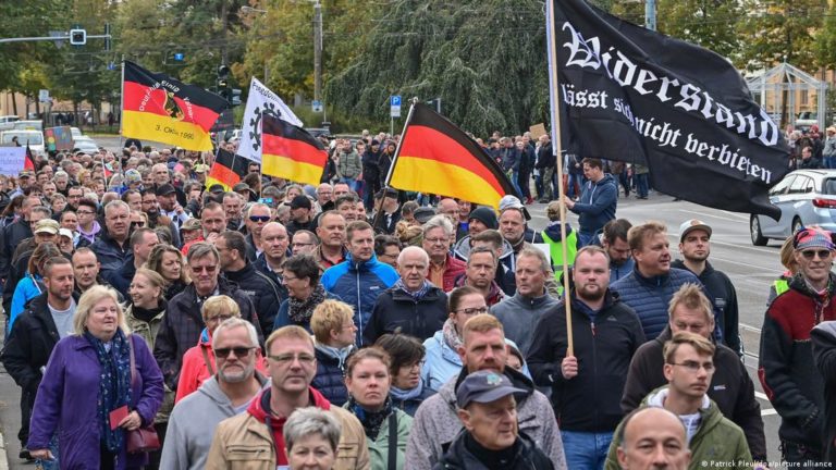 Över tusen tyska jurister kräver ett förbud mot AfD
