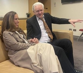 Stödkommittén för Julian Assange: Glöm inte Julian Assange och kampen för yttrandefrihet!