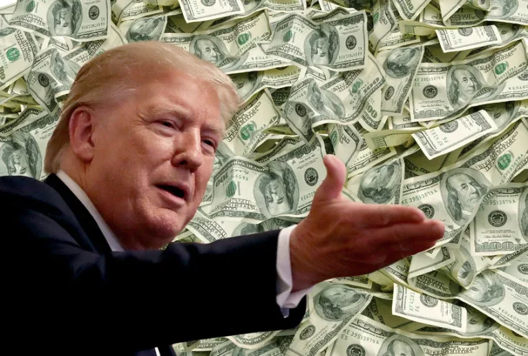 40 biljoner dollar i skuld: USA:s obalanserade imperium är ett hot mot världsfreden